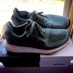 Adidas Originals Swift Trace Cg4115 Green Mens